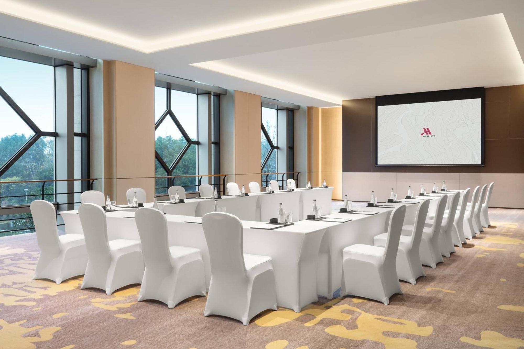 Wuxi Marriott Hotel Lihu Lake Екстериор снимка