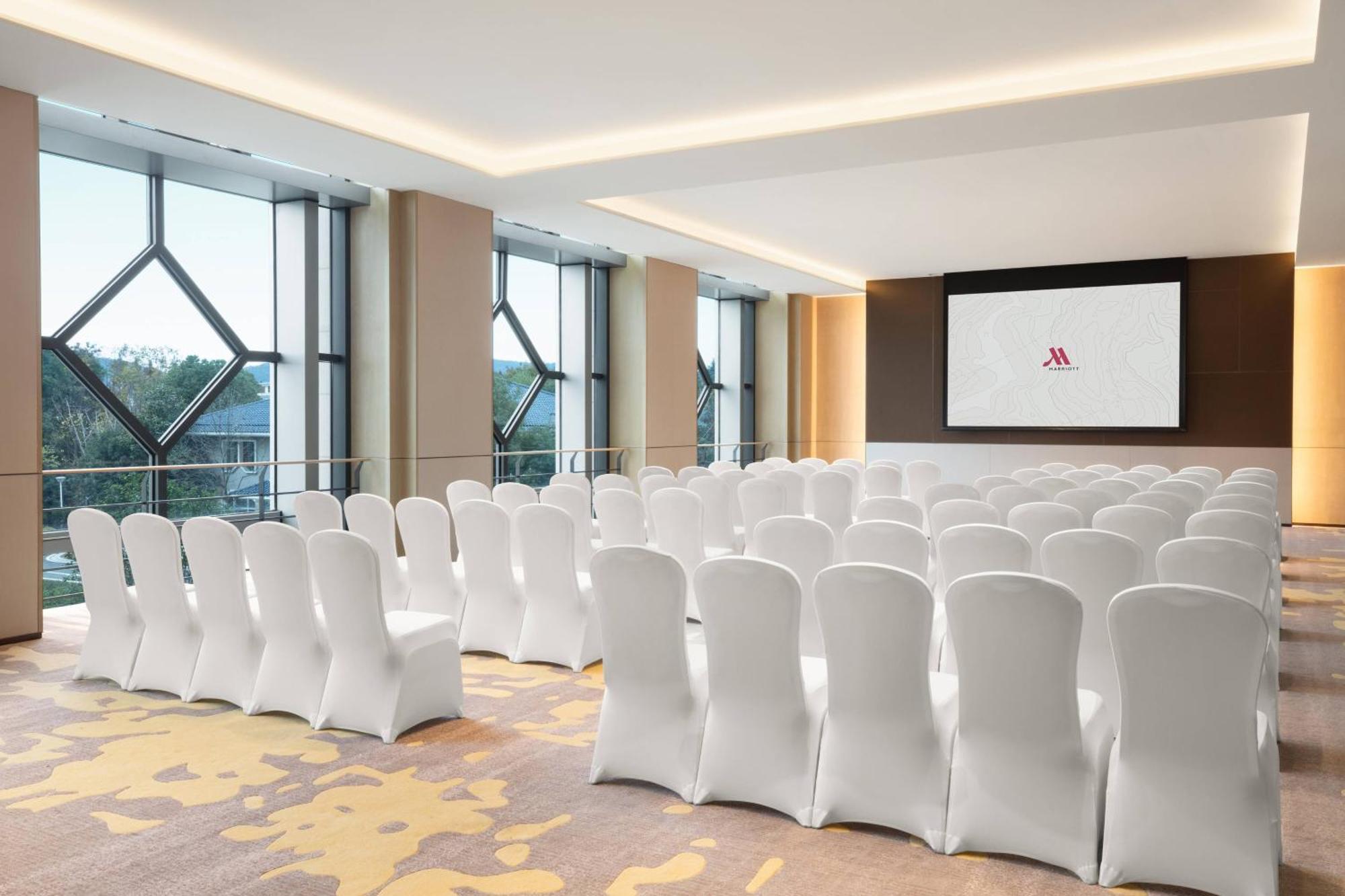 Wuxi Marriott Hotel Lihu Lake Екстериор снимка