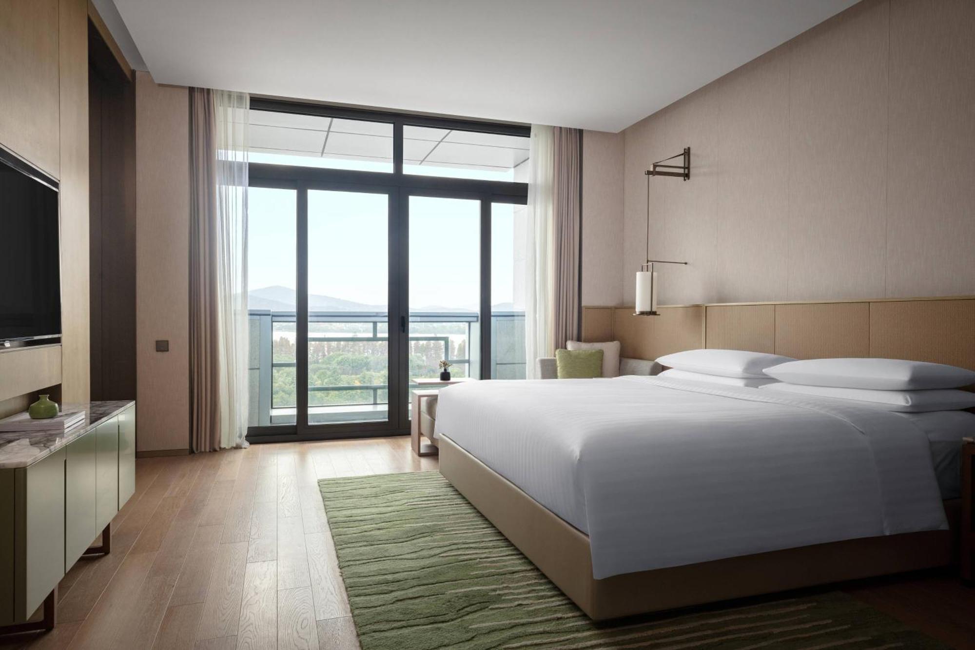 Wuxi Marriott Hotel Lihu Lake Екстериор снимка