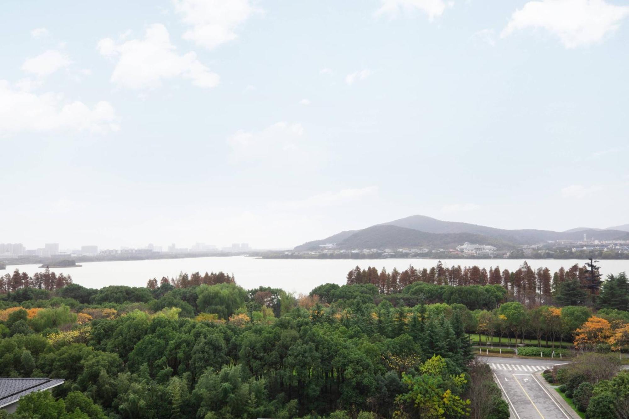Wuxi Marriott Hotel Lihu Lake Екстериор снимка